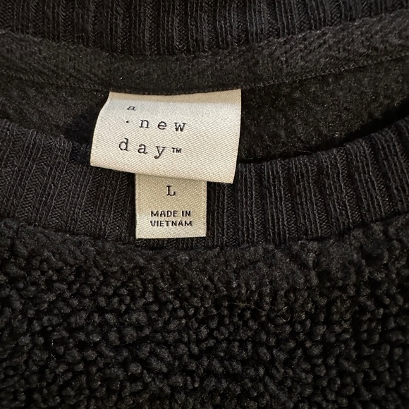 A New Day black fuzzy pullover size large. - Picture 3 of 6